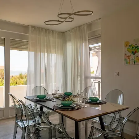 Family And Friends Private Heated Pool With Jacuzzi Zadar