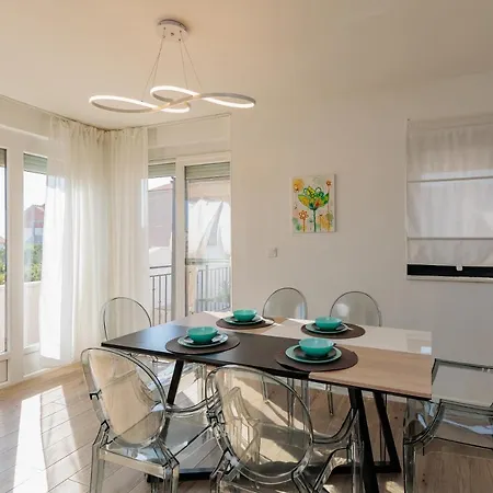 Family And Friends Private Heated Pool With Jacuzzi Villa Zadar