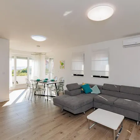 Family And Friends Private Heated Pool With Jacuzzi Villa *