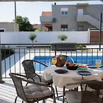 Family And Friends Private Heated Pool With Jacuzzi Zadar