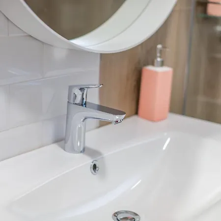 Family And Friends Private Heated Pool With Jacuzzi Zadar