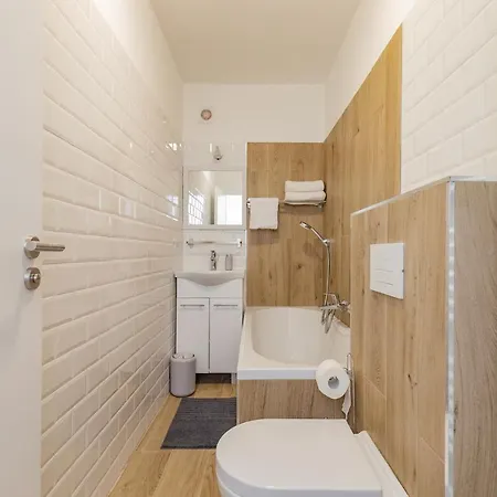 Family And Friends Private Heated Pool With Jacuzzi * Zadar