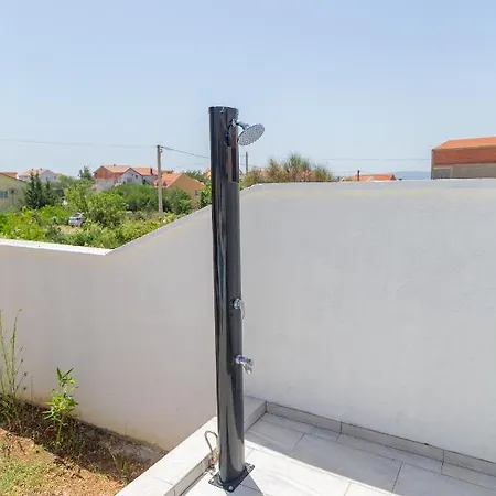 Family And Friends Private Heated Pool With Jacuzzi فيلة زادار